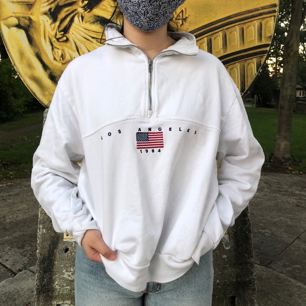 Brandy Melville White Quarter-Zip Sweatshirt - Picture 10 of 11